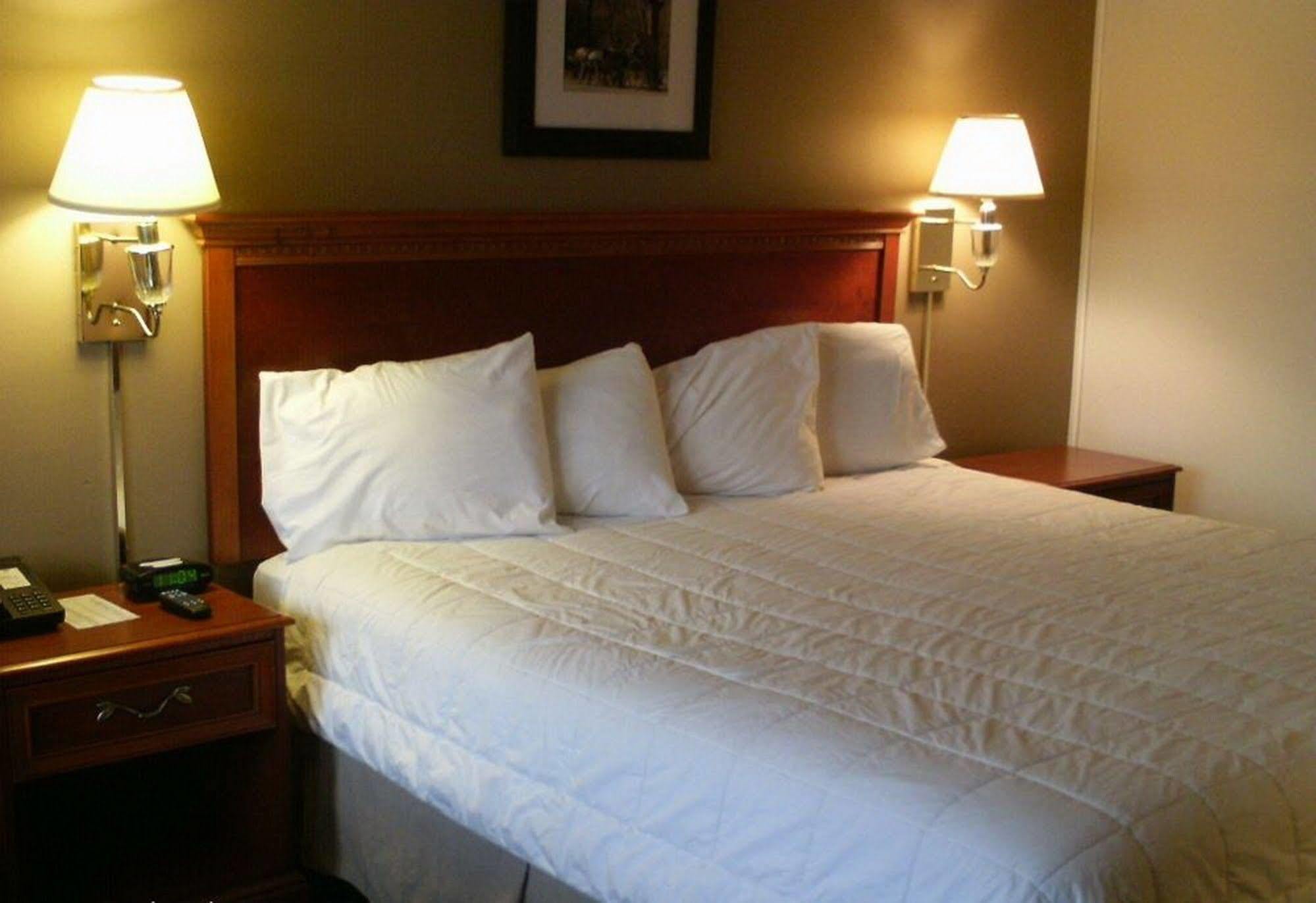 Newburgh Inn Δωμάτιο φωτογραφία