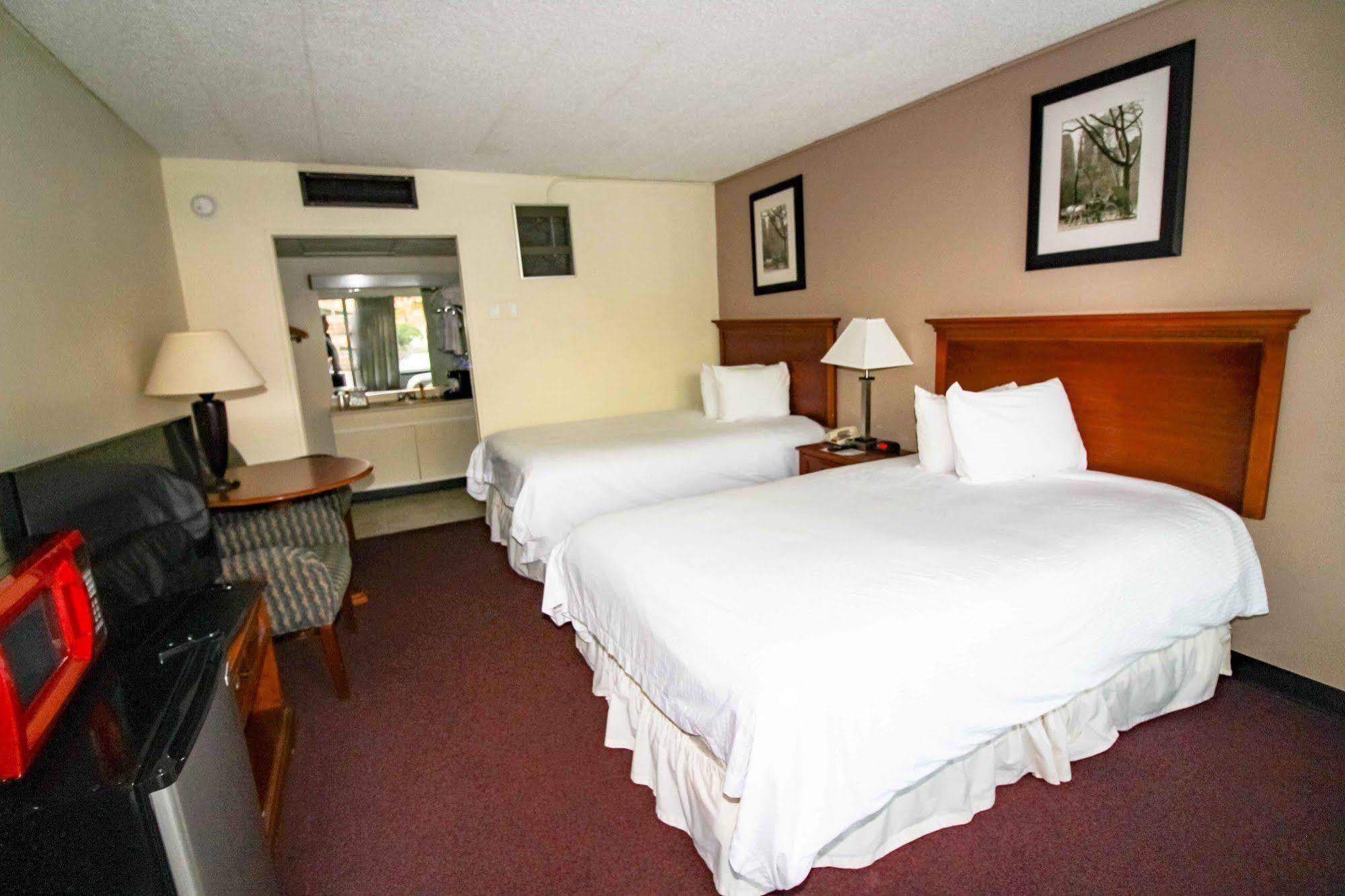 Newburgh Inn Εξωτερικό φωτογραφία